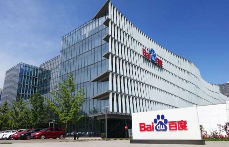 蓝莓市场外汇公司借助bbmarkets预测，掌握理财动向，轻松把握2025年的市场机遇